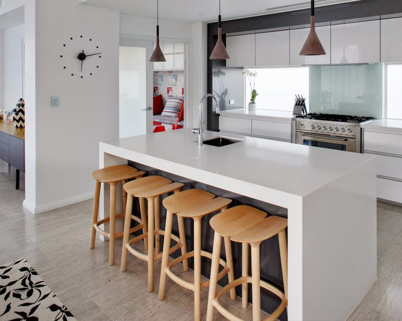 Banner Đảo Bếp / Quầy Bar – Điểm Nhấn Hiện Đại Cho Không Gian Bếp